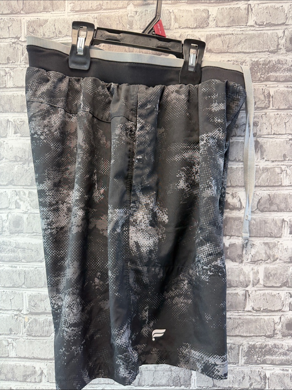 Fabletics‎ Athletic Gray Black Printed Shorts